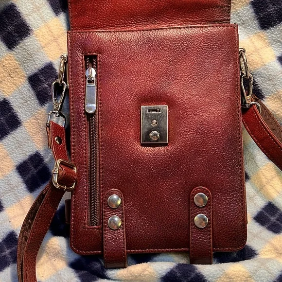 COPY - Leather Classic Brown Sling Bag For Men - Picture 7 of 10